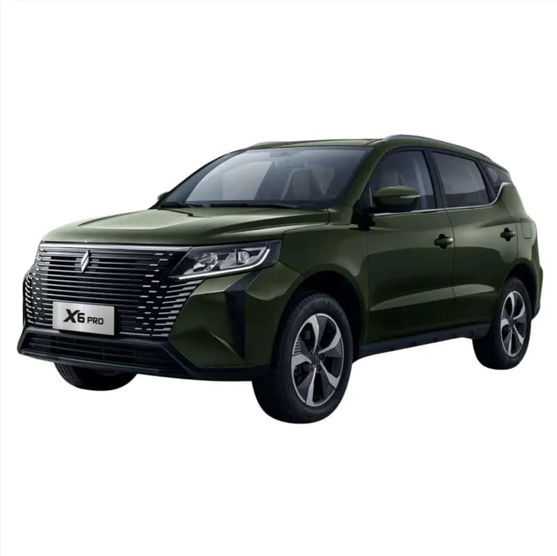 Factory Geely Livan X6 PRO SUV 's 5-Door 5-Seater Petrol Car Used Car Left — photo 1