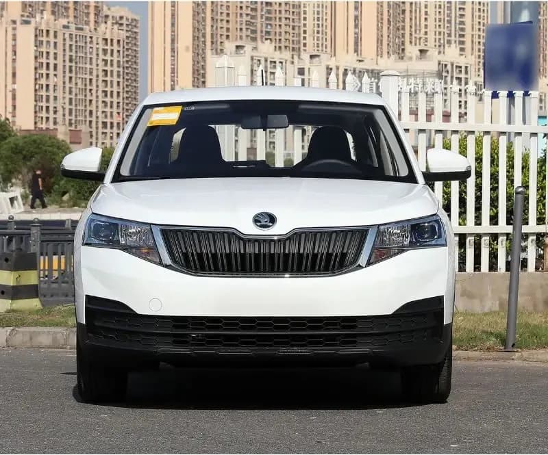 KAMIQ of SKODA SUV Gas Petrol 1.5L 109PS L4 80kW/141Nm R17 Premium Edition LHD Used Car — photo 1