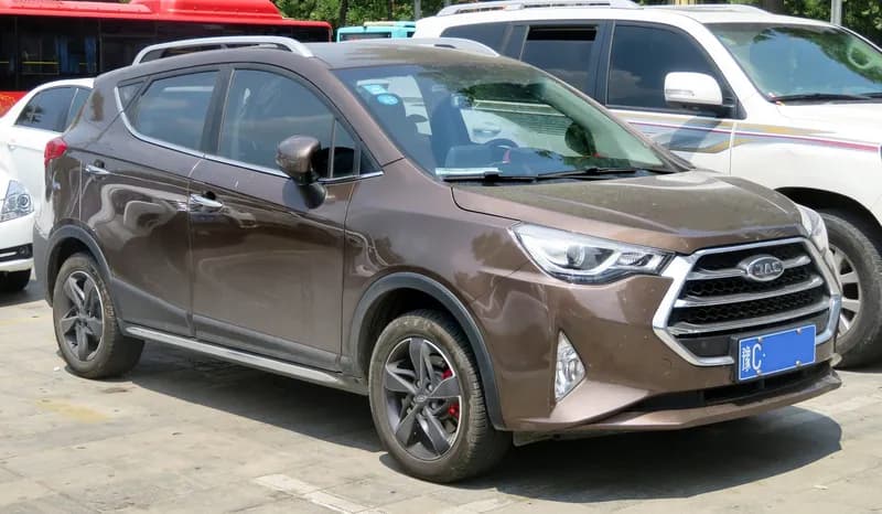 JAC S3 2025 1.5L Comfort — exterior