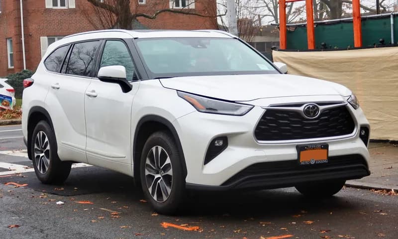 Toyota Highlander 2025 2.4T AWD — exterior