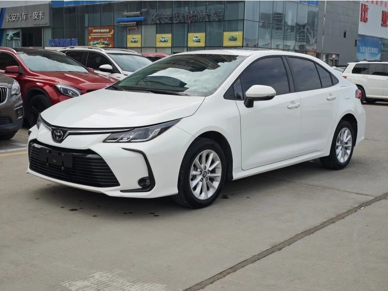 Used Toyota Corolla Sedan Good Price 1.2T 1.8L Hybrid LHD Automatic Fuel Efficient Cars Export — photo 2