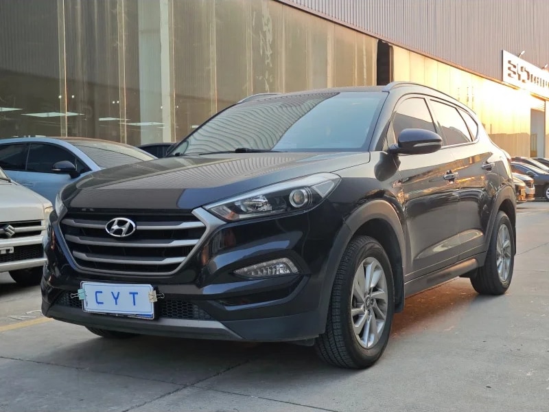 Hot Hyundais Tucson Gasoline Car Hybrid Hyundais Tucson L Used Cars 2015 1.6T 150HP L4 Hybrid Compact SUV — photo 1
