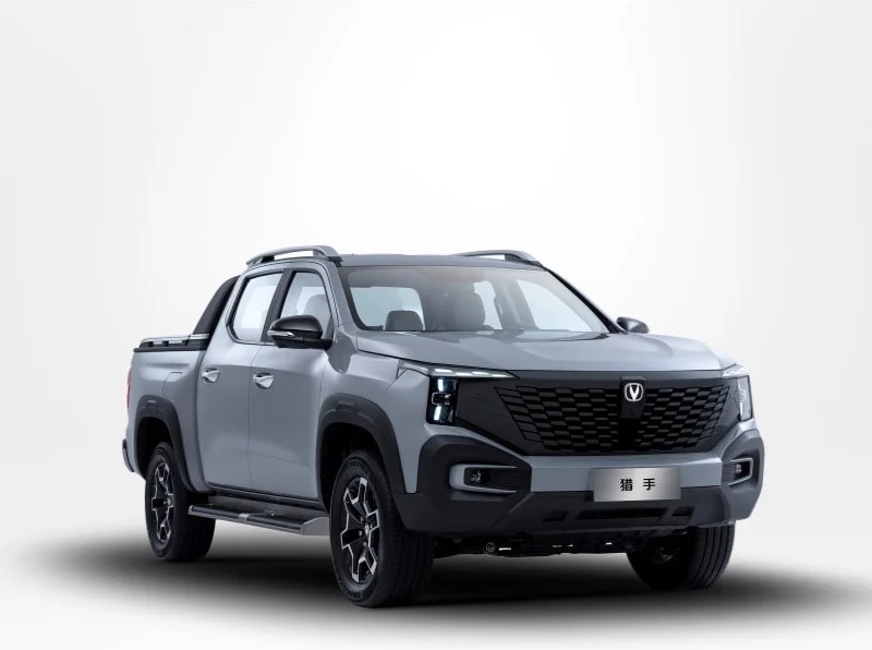 Used Changan Pickup Truck 2.0T Cargo Car 5 Seat Changan Hunter High Performance Gasoline/Diesel Small Pickup — photo 1