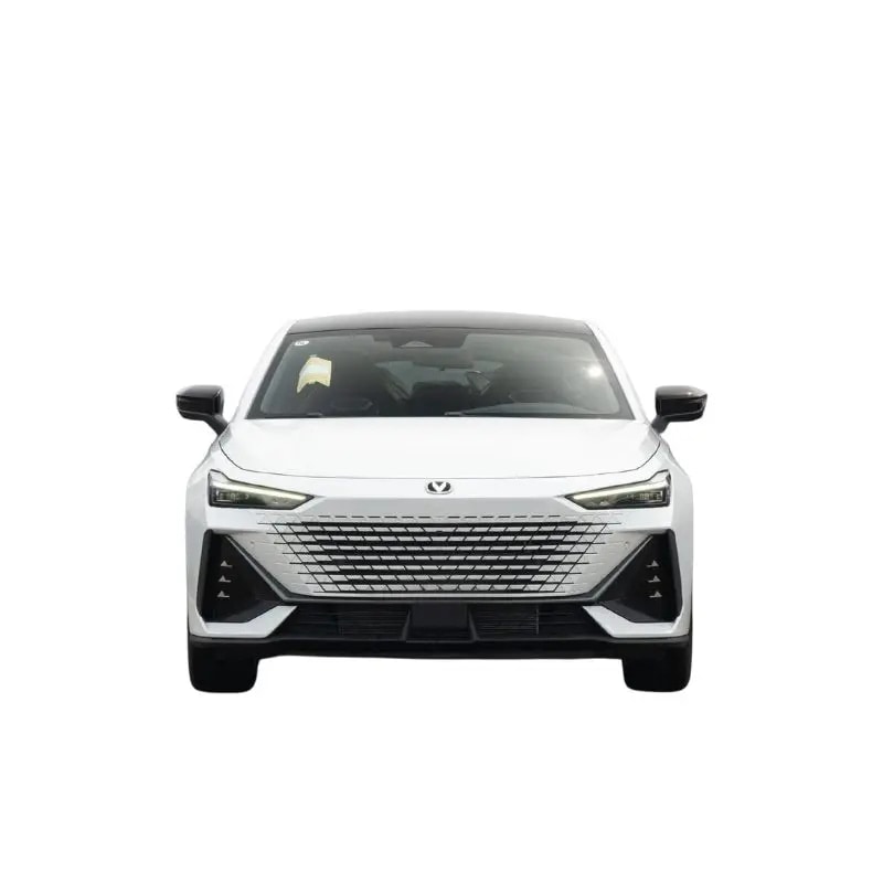 Changan Cars Second Hand Changan Uni-V Used Sedan Gas Powered Vehicle Used Gasoline Car Changan Auto — photo 1