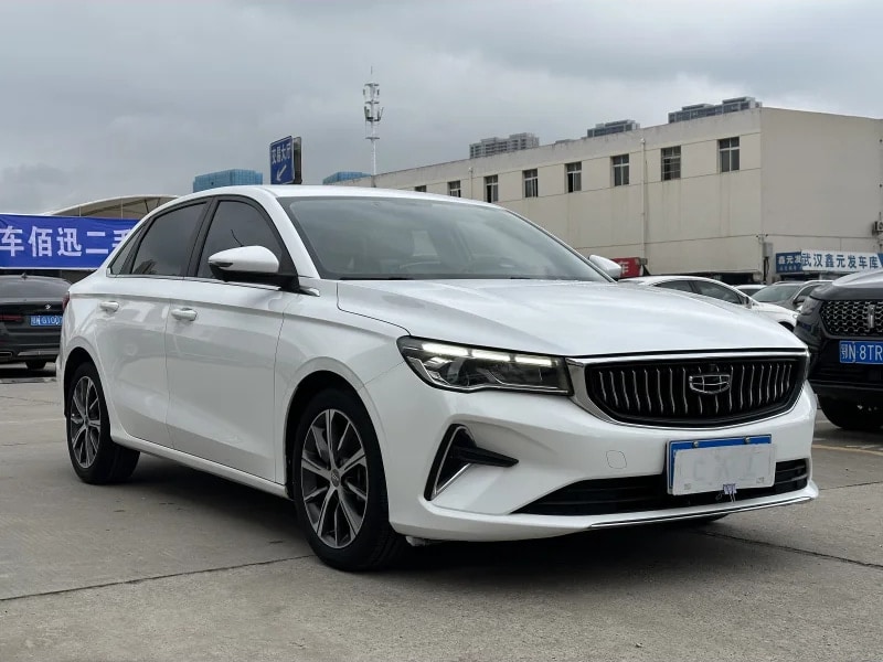 Geely Emgrand 2022 1.5t CVT Gasoline Sedan New Car Export Trade Assurance Used Emgrand Geely — photo 1