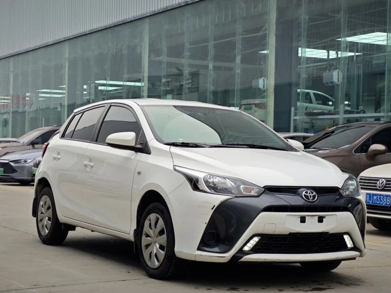 Automatic Used Toyota for Yaris Model Left Hand Drive and Right Hand Drive Available Fairly Used Car — photo 1