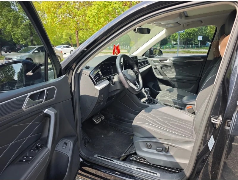 2023 SAIC for Vol-kswagen Tiguan L PHEV 300TSI SUV Steering Left Hand Drive Automatic Used — photo 2