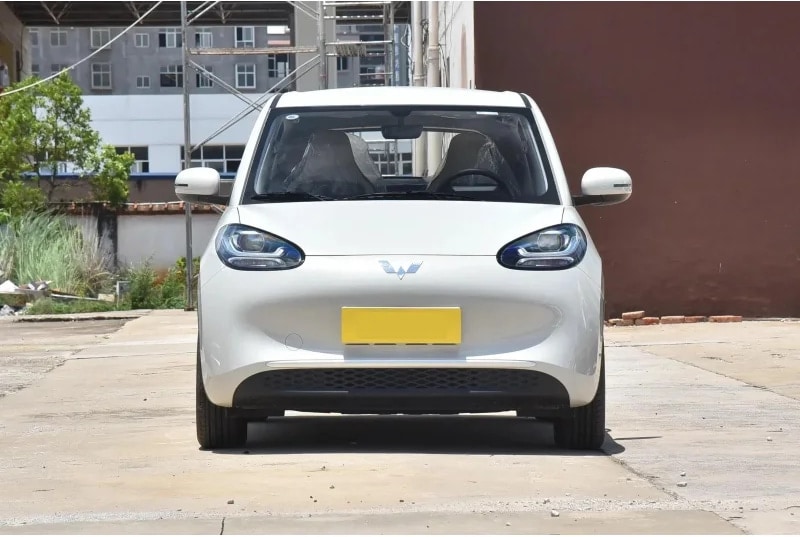 Electric Mini Car Wuling Bingo 2026 203KM Small New Energy Vehicles Pure Electric Mini EV Cars Used Vehicles — photo 1