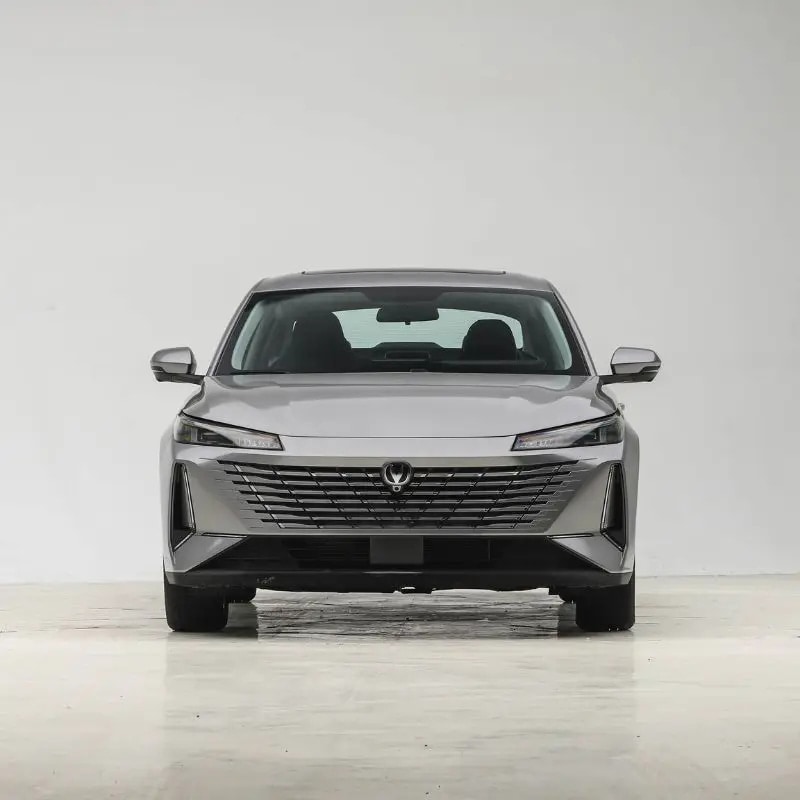 Design Affordable Luxury Changan Eado High-Speed Sedan Left Steering EV Motor Used Car — photo 1