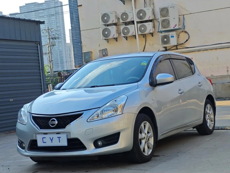 2011 Model 1.6L CVT Comfort Type Sedan 5-seat Compact Gasoline Nissan Used Cars Made in — photo 1