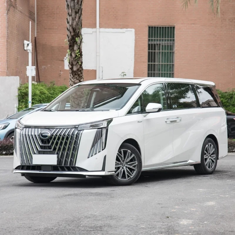 Gac Trumpchi M8 2023 Leader Series 390t Premium Edition Used Cars 7-seater MPV Petrol Gasoline Vehicles — photo 1